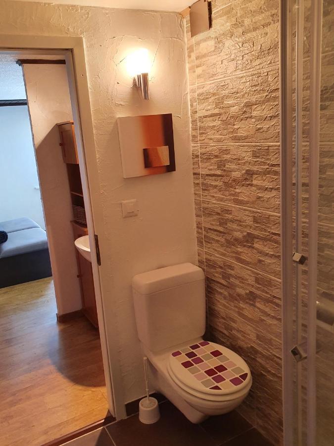 Apartament Le Petit Beurre De Cacahuete Et Le Cafe De Paris Fully Zewnętrze zdjęcie